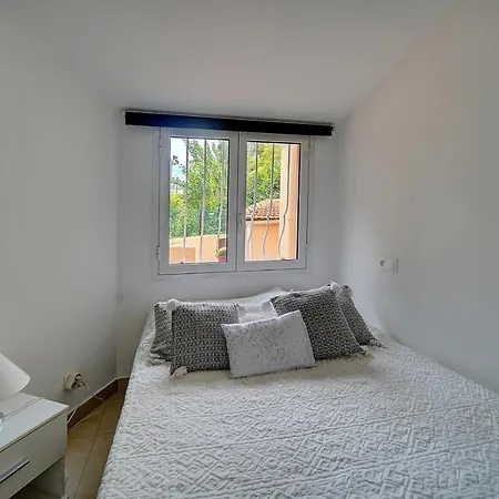Avec Piscine, 5 Chambres, 4 Parkings V5b10 Villa Cannes