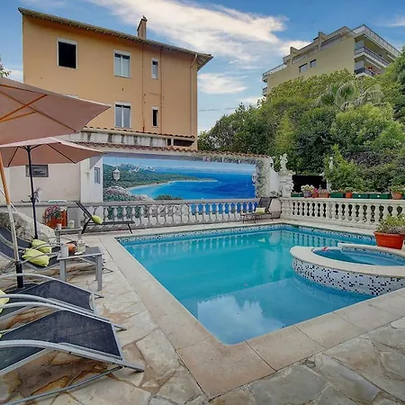 Villa Avec Piscine, 5 Chambres, 4 Parkings V5b10 Cannes
